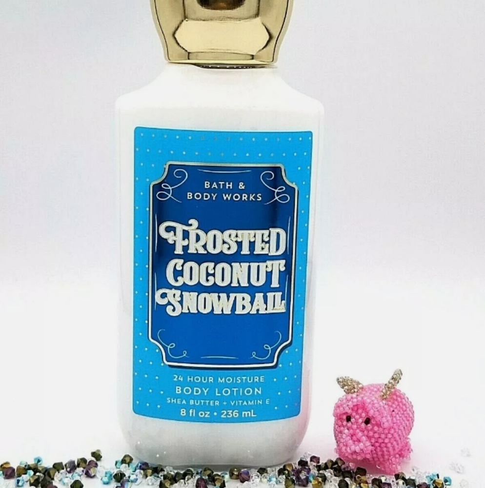 Bath and Body Works FROSTED COCONUT SNOWBALL Body